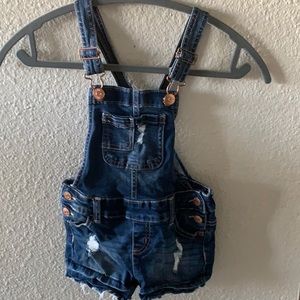 KIDS 2for8 DEAL Justice size 6 shortails